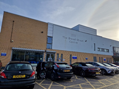 Broadstreet health centre, parking in front of the building.